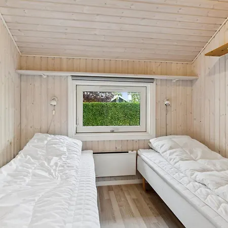 Cozy Near And Town * Otterup